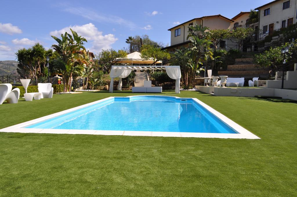 Villa Martius San Pier Niceto Eksteriør bilde